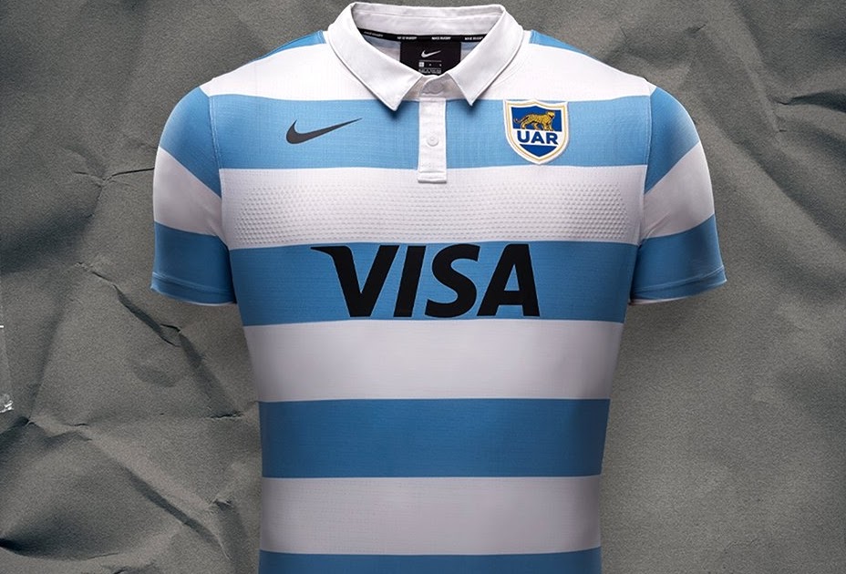 Nike rugby top